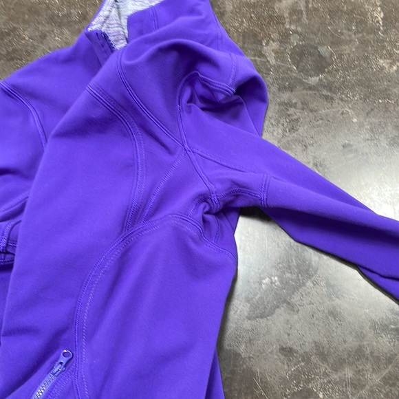 Lululemon Define Jacket - Picture 2 of 4